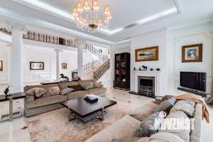 Коттедж 660м², 3-этажный, на длительный срок,