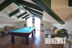 Дом 350м², 3-этажный, посуточно,