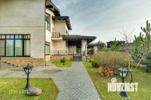 Дом 900м², 3-этажный, на длительный срок,