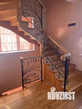 Коттедж 345м², 3-этажный, на длительный срок,