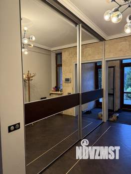 Таунхаус 390м², 3-этажный, на длительный срок,