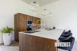 Дом 584м², 3-этажный, на длительный срок,