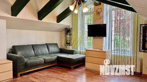 Дом 630м², 3-этажный, посуточно,