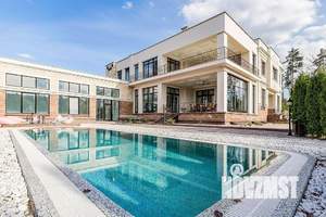 Дом 1660м², 3-этажный, на длительный срок,