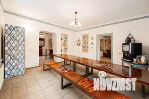 Дом 1162м², 3-этажный, посуточно,