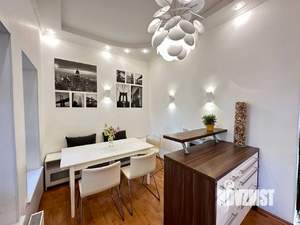 Таунхаус 180м², 3-этажный, на длительный срок,