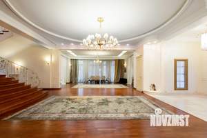 Дом 1000м², 3-этажный, посуточно,