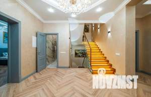 Дом 700м², 2-этажный, посуточно,