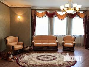 Дом 956м², 3-этажный, на длительный срок,