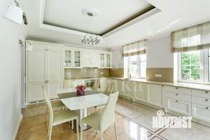 Дом 485м², 2-этажный, на длительный срок,