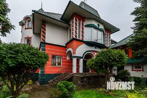 Дом 675м², 2-этажный, посуточно,