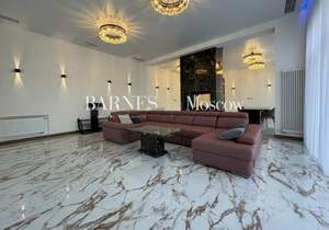 Дом 1104м², 2-этажный, на длительный срок,