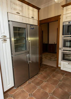 Дом 250м², 3-этажный, на длительный срок,