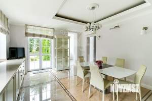 Дом 485м², 2-этажный, на длительный срок,