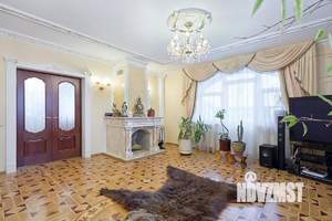 Коттедж 210м², 2-этажный, на длительный срок,