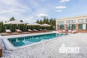 Дом 1660м², 3-этажный, на длительный срок,