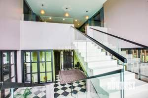 Коттедж 1000м², 2-этажный, на длительный срок,