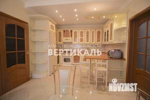 Дом 500м², 3-этажный, на длительный срок,