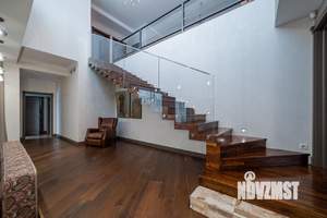 Дом 800м², 3-этажный, посуточно,