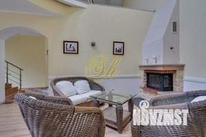 Дом 650м², 2-этажный, посуточно,