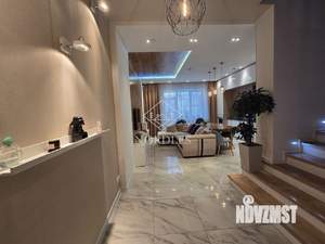 Таунхаус 180м², 3-этажный, на длительный срок,