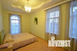 Дом 690м², 3-этажный, посуточно,