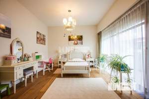 Коттедж 1000м², 2-этажный, на длительный срок,