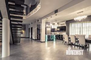 Дом 880м², 3-этажный, на длительный срок,