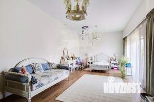 Дом 1000м², 2-этажный, на длительный срок,