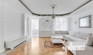 Коттедж 382м², 3-этажный, на длительный срок,