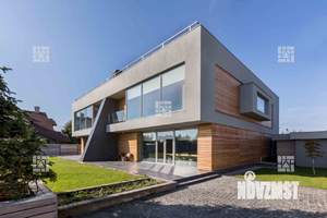 Дом 402м², 3-этажный, на длительный срок,