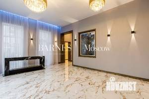 Дом 1104м², 2-этажный, на длительный срок,