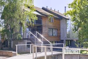 Дом 750м², 3-этажный, посуточно,