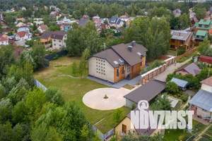 Дом 750м², 3-этажный, посуточно,