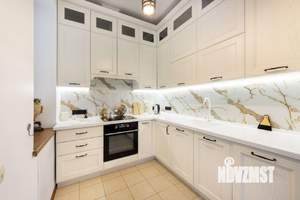 Коттедж 200м², 3-этажный, на длительный срок,