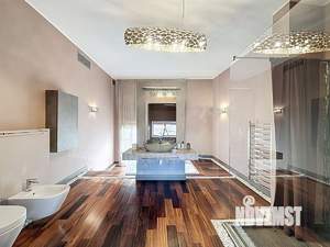 Коттедж 800м², 3-этажный, на длительный срок,