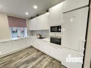 Дом 183м², 3-этажный, на длительный срок,