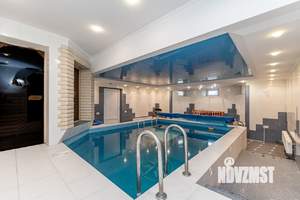 Дом 600м², 3-этажный, посуточно,