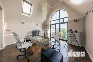 Коттедж 1000м², 2-этажный, на длительный срок,