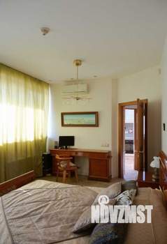 Дом 300м², 2-этажный, на длительный срок,