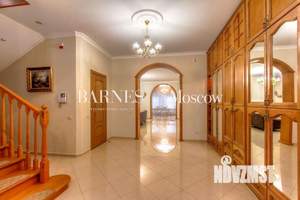 Дом 500м², 3-этажный, на длительный срок,