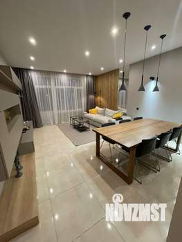 Таунхаус 150м², 3-этажный, на длительный срок,