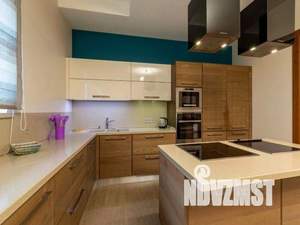 Дом 980м², 2-этажный, посуточно,