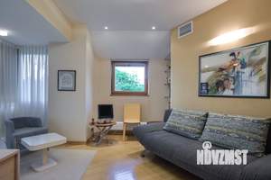 Коттедж 450м², 3-этажный, на длительный срок,