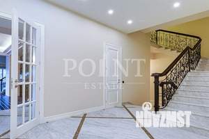 Коттедж 900м², 2-этажный, на длительный срок,