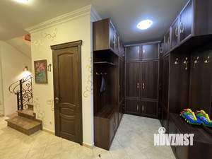 Дом 220м², 2-этажный, на длительный срок,