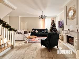 Таунхаус 270м², 3-этажный, на длительный срок,