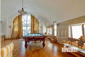 Дом 1000м², 3-этажный, посуточно,