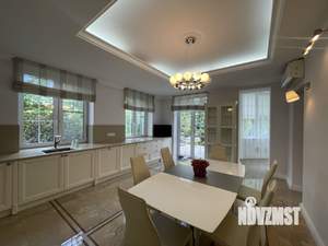 Коттедж 500м², 2-этажный, на длительный срок,