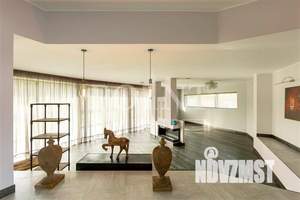 Коттедж 850м², 3-этажный, на длительный срок,